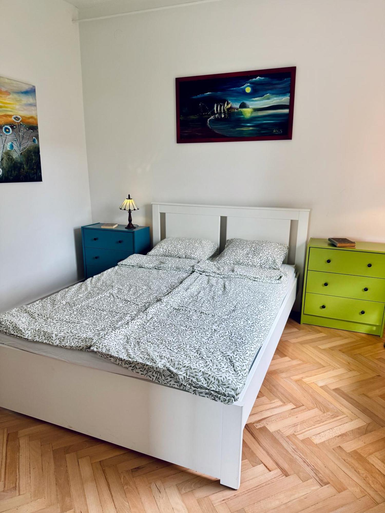 Csodakertes kisház Balatonfűzfőn Esterno foto